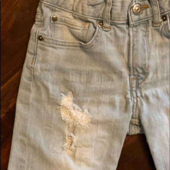 Boys H&M Distressed Short w/Adjustable Waist - Picture 3 of 5
